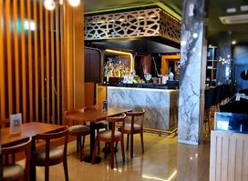 Noble Dine & Bar Manado