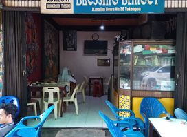 Kedai kopi & Mie blessing banget