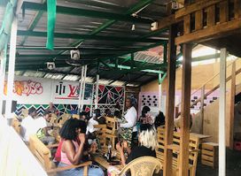 Paradise Pub
