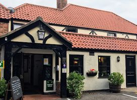 The Splash Pub