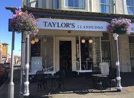 Taylor's Cafe Bar