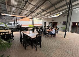 Black Sheep café