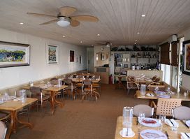Green Island Restaurant