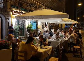 La Lazzara Trattoria e Pizzeria
