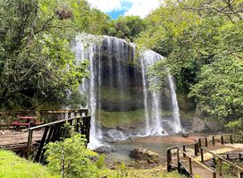 Ngardmau Waterfalls Ticket, Parking Lot