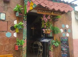 La Casa De Las Lolas