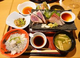 TOSA DINING おきゃく