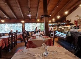 Trattoria Osteria Grotta Rossa