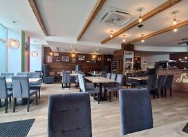 Siesta ristorante pizza pasta vino