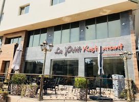 Le Petit Restaurant