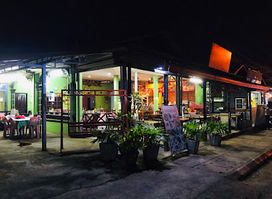 Mama's Sandwich, Burgers & Pancakes