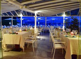 Nuska beach restaurant