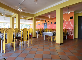 Chez Pepe Restaurant