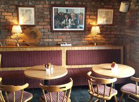 The Harp Tavern