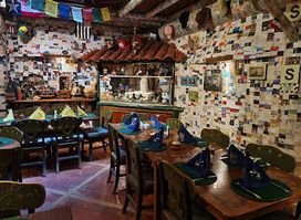 Restaurant Bistro Bar Indio Feliz