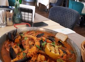 Taverna Budescu Restaurant & Lounge
