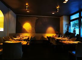 Restaurant Showroom