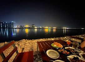 Golden Time Café Chiangsean