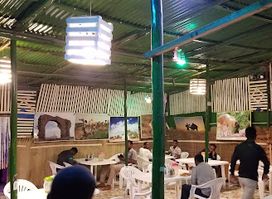 Waa-dhawr Restaurant