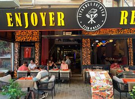 İstanbul Enjoyer Cafe & Restaurant