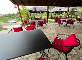 Restorant “ Dush Kau “