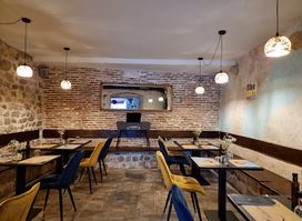 Malo misto wine & dine
