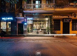 What the B Restaurant