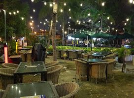 Mel's Place Restaurant & Bar