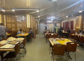 Boishakhi Hotel & Restora, Dhap