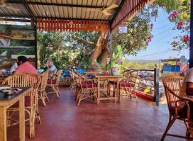 Sea salt bar and restaurant Baga