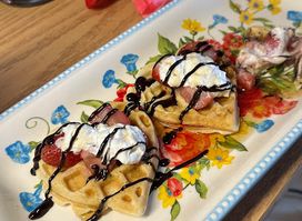 Kar & Lyle Waffle’s
