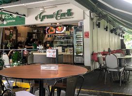 Green on Earth Vegetarian Cafe