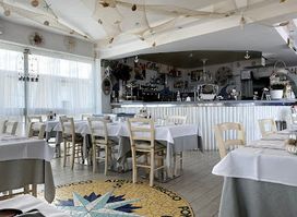 BeachCafe