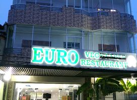 Dev Restaurant & Bar