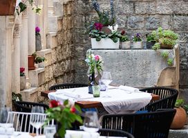 Kinoteka - Restaurant & Bar