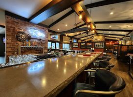 Rafters Food & Spirits