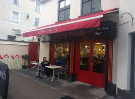 Poppy Fields Cafe