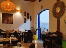 Le petit resto poissons et herbs