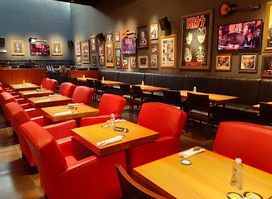 Rock&Feller's Bv. Oroño