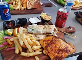 Zaytoena Restaurant زيتونة ابوراتب