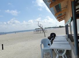 Thun’di Cafe - The Island Restaurant