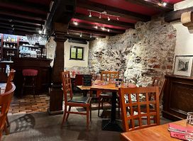 Caveau Saint-Pierre