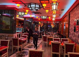 Red Dragon Çin Restoranı