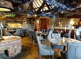 The Cook & Barker Inn