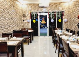 7DAYS INDIAN RESTAURANT & BAR