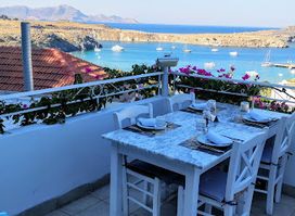 Mythos All Day Restaurant