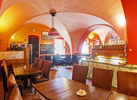 Papa's Living Restaurant