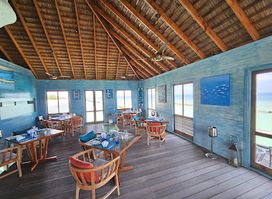 Komandoo Aqua Restaurant