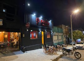PUNTO burger & bar