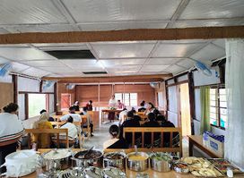 Green Hills Restaurant, Peducha